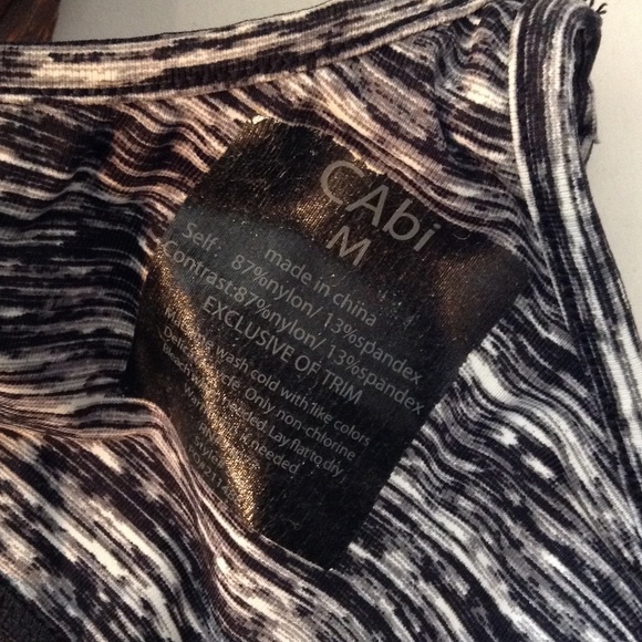 ⬇️ CAbi⚡️ Y BACK ACTIVE TANK TOP - Picture 4 of 5